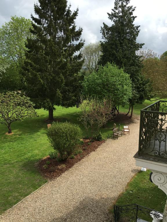 Manoir Le Mesnil Bed and Breakfast Saint-Martin-aux-Chartrains Exterior foto