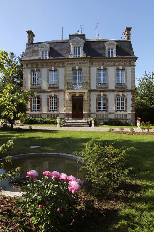 Manoir Le Mesnil Bed and Breakfast Saint-Martin-aux-Chartrains Exterior foto