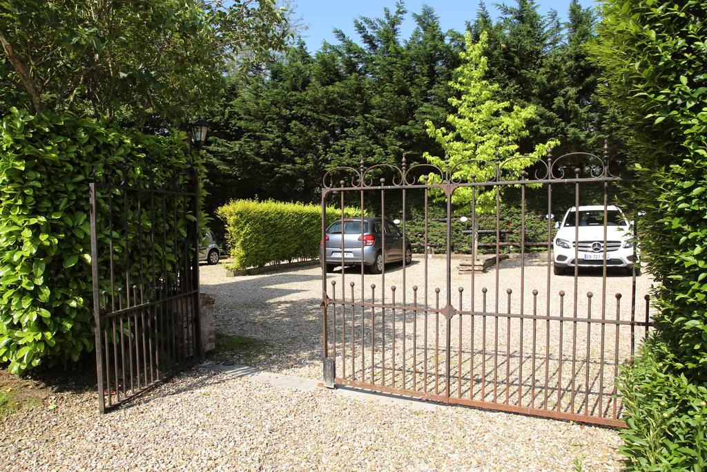 Manoir Le Mesnil Bed and Breakfast Saint-Martin-aux-Chartrains Exterior foto