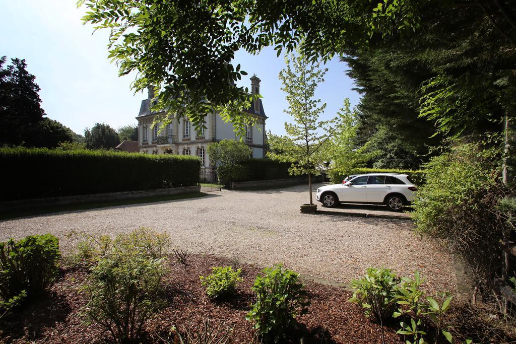 Manoir Le Mesnil Bed and Breakfast Saint-Martin-aux-Chartrains Exterior foto