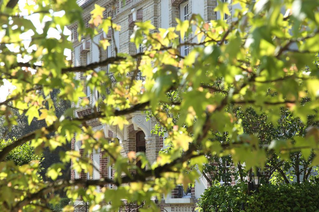 Manoir Le Mesnil Bed and Breakfast Saint-Martin-aux-Chartrains Exterior foto